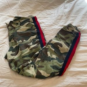 Mother Camo Jogger Size 27